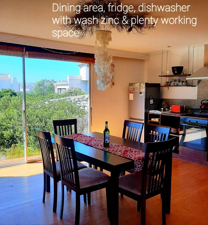 Brandys Beach House Bettyʼs Bay Extérieur photo