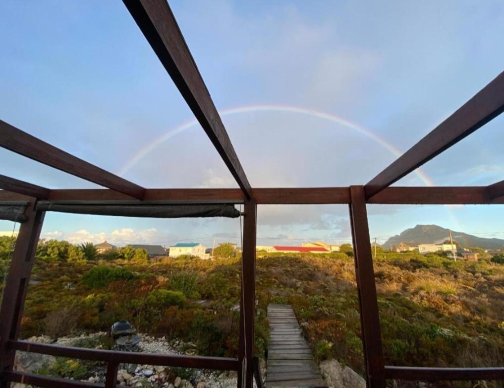 Brandys Beach House Bettyʼs Bay Extérieur photo